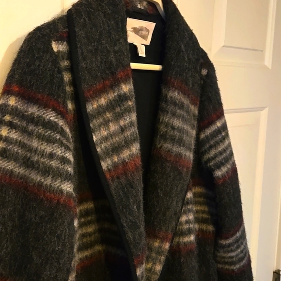 Gorgeous wool blend coat - Picture 7 of 10